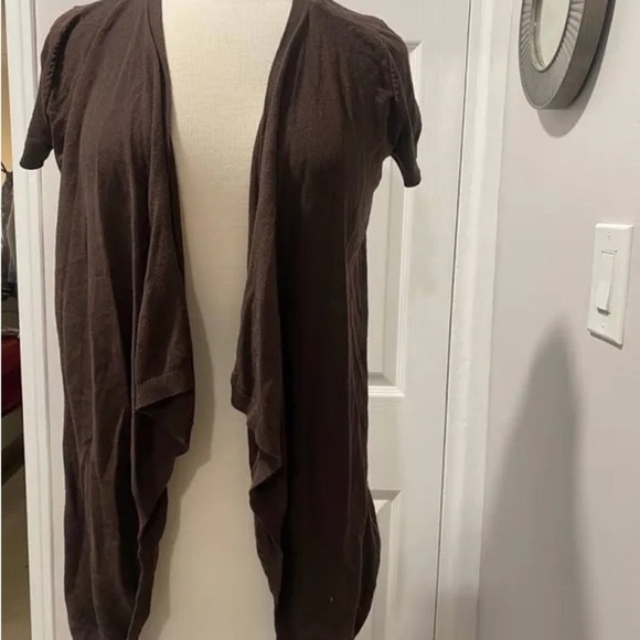 5/$25 Michael Kors Brown Open Front, Short Sleeve Cardigan - Picture 3 of 4